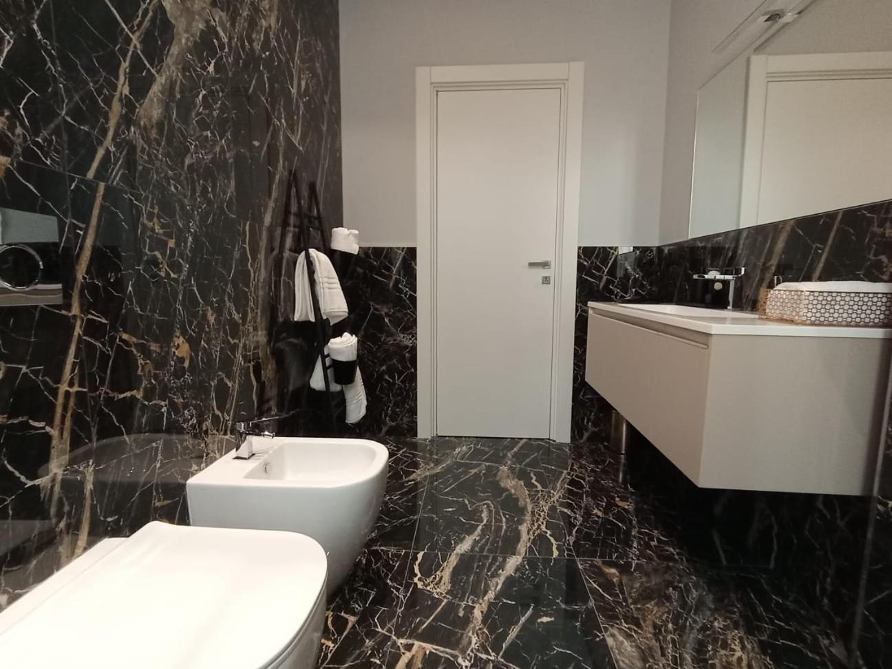 Indipendence Home La Spezia Dış mekan fotoğraf